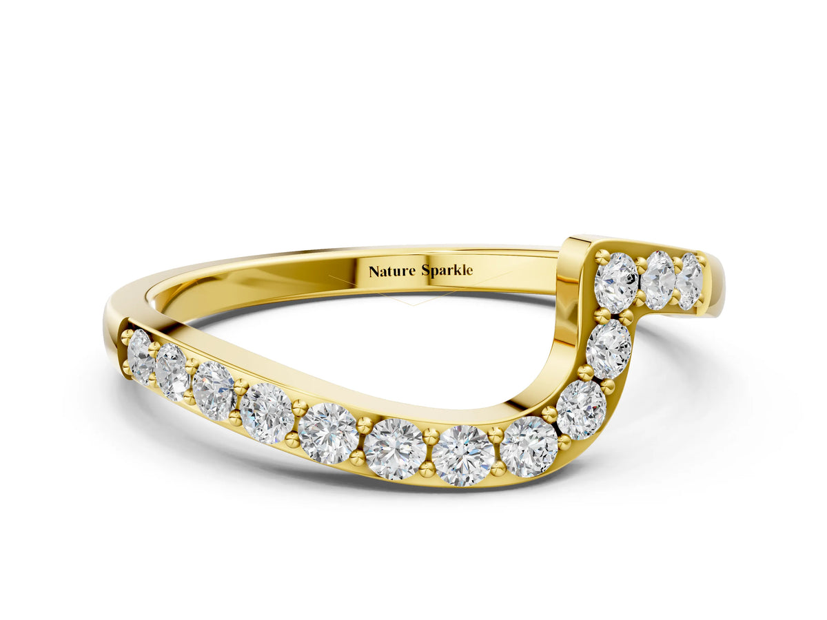 Yellow gold Round Diamond Pavé Chevron Wedding Band