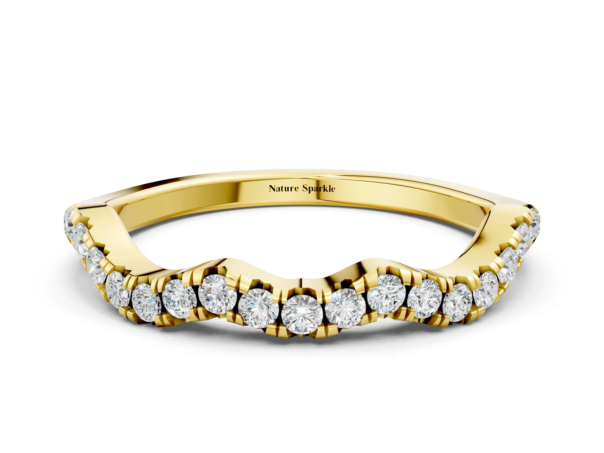 Yellow gold Round Diamond Scalloped Pavé Wedding Band with Shared Prong Setting