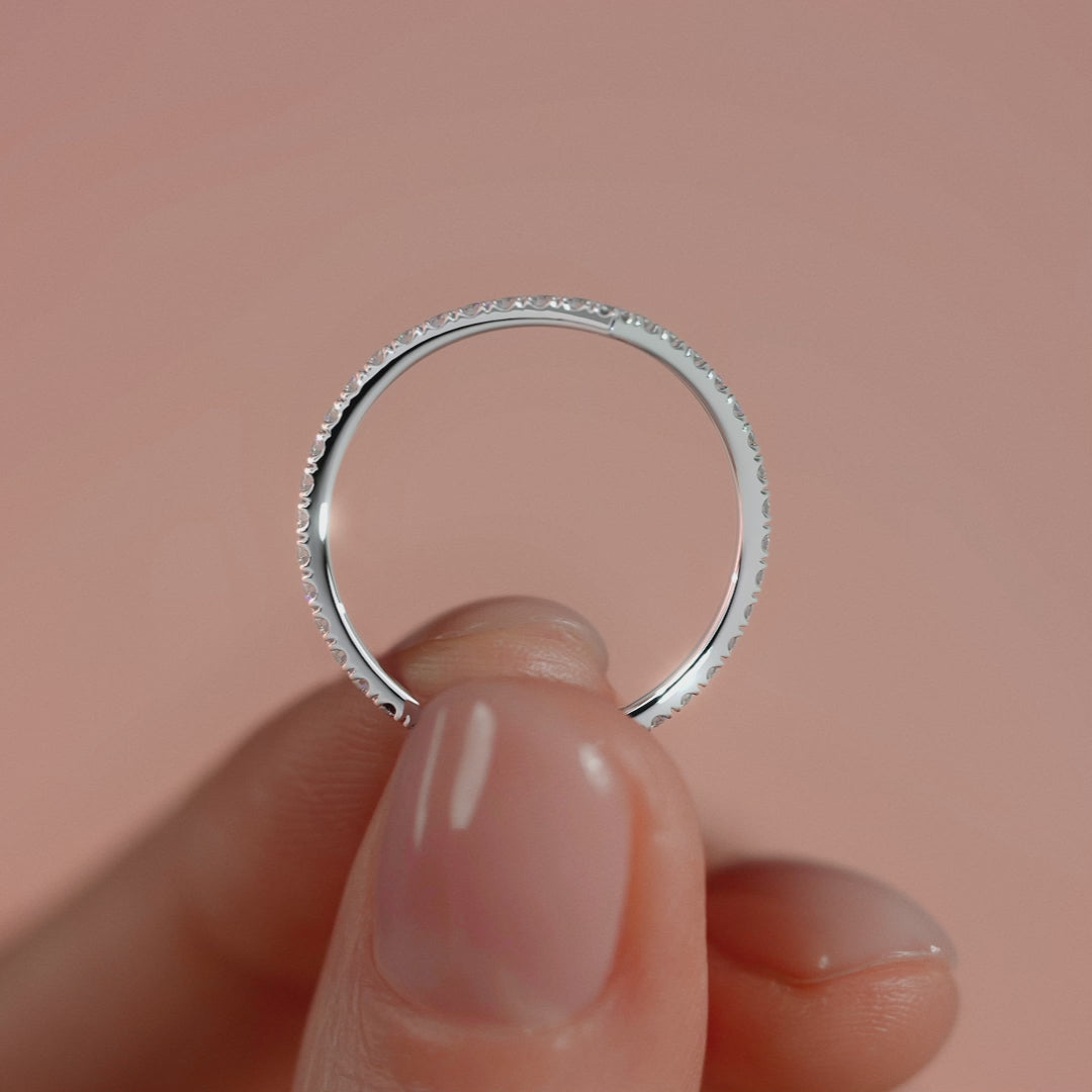 Silver Round Diamond Chevron Pavé Band