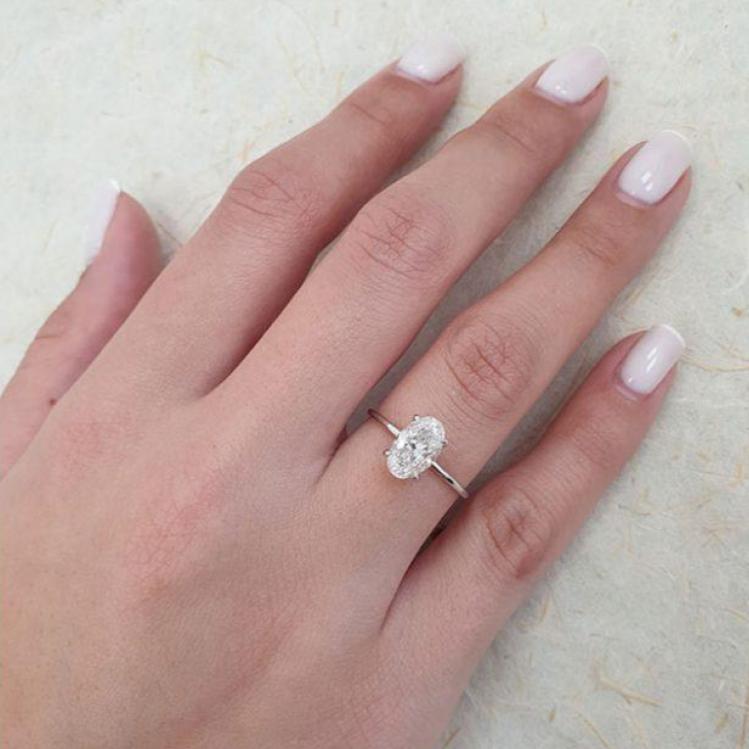 Oval Moissanite Engagement Ring Rose Gold Halo Cluster Diamond Ring | La  More Design