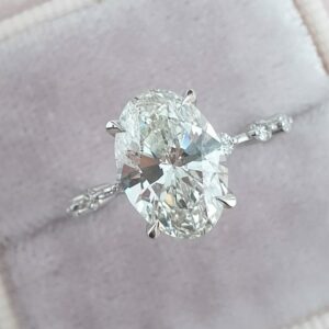 Arlo: 2 Ct oval diamond engagement ring | Nature Sparkle