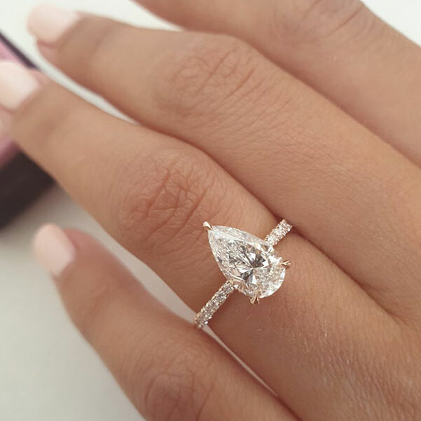 Elegant Emerald Cut Engagement Rings | Midas Jewellery