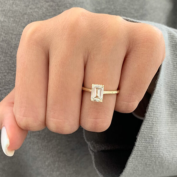 haspel rib Toeval Valentina 1.5 carat emerald engagement ring | Nature Sparkle