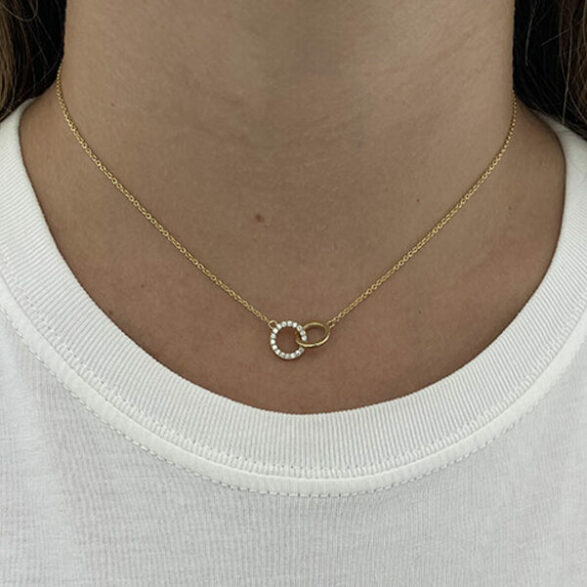 Interlocking Hoop Necklace 0.19 carats